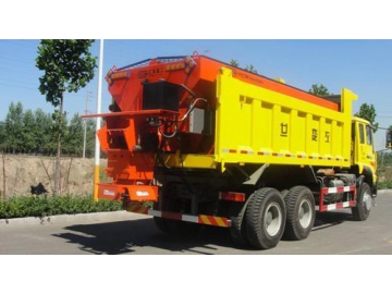 Salt Spreader Truck