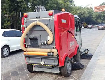 Dust Control Street Sweeper