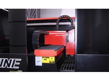 1500W FCCBDX Medium Power Fiber Laser Cutting System Metal Cutting Machine