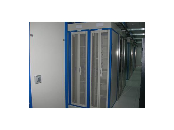 IDC Rack | Communication Equipment Supplier | Hengchang | ETW International