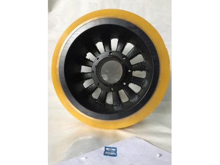 HELI Electric Forklift Truck Wheel