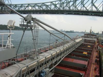 Self-Unloader Bulk Carrier Discharging Conveyor