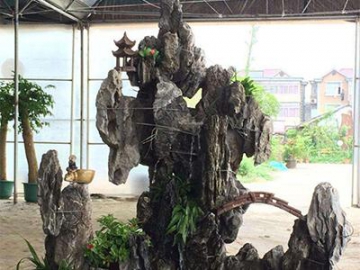 Natural Stone Rock Garden