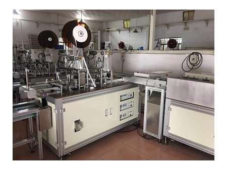 Fully Automatic Non-woven Face Mask Making Machine