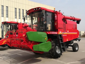 Grain Combine Harvesting Machine