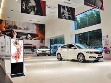 Indoor Freestanding LCD Display Digital Signage