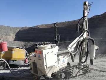 Surface Drill Rig, SD160 Drilling Equipment  (High Pressure DTH Surface Drill Rig with Crawler Mounted)