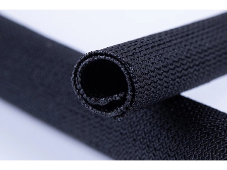 Knitted Fabric Self-Closing Wrap