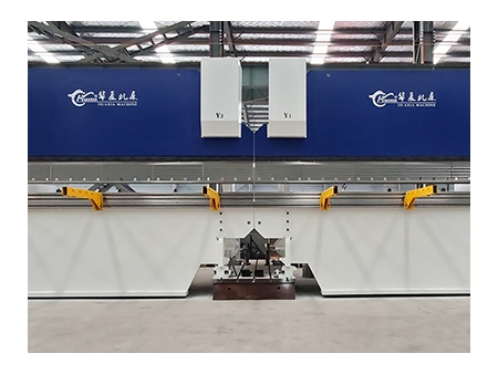 2-WF(D)67K CNC Controlled Hydraulic Press Brake