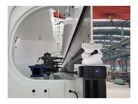2-WF(D)67K CNC Controlled Hydraulic Press Brake