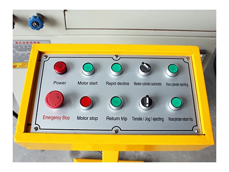 4 Column Hydraulic Press Machine