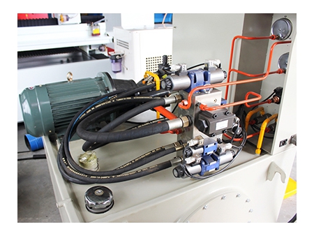 4 Column Hydraulic Press Machine
