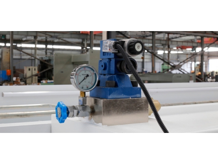 QC12K(Y) Hydraulic Swing Beam Shear