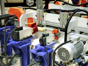 Fixed Length Cutting Notching Grooving Drilling Machine