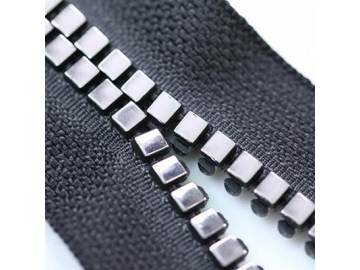 3# Plastic Zipper, Closed End Zip Fastener