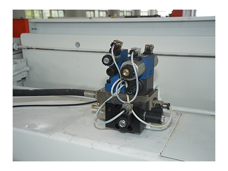Torsion Bar Press Brake, TP10S