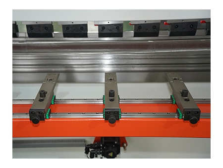 Torsion Bar Press Brake, TP10S