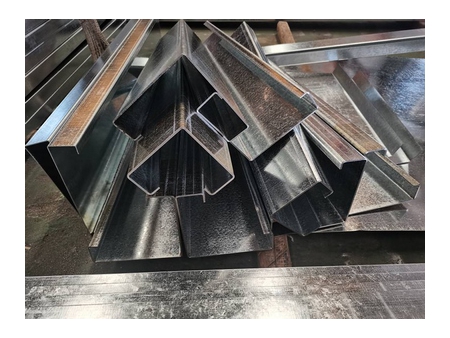 Fully Automatic Bending Center