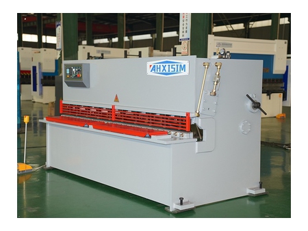 Mechanical 4-Roll Hydraulic Swing Beam Shearing Machine