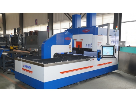 Fully Automatic Bending Center