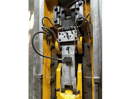 200ton Knuckle Joint Press, Horizontal Type