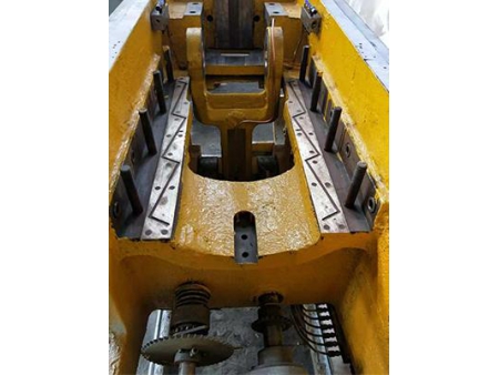 200ton Knuckle Joint Press, Horizontal Type