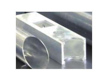 Integrated Tube and Sheet Fiber Laser Cutter with Full Cover Protection