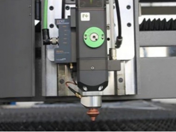 Fiber Laser Cutting Machine, Enclosed Type