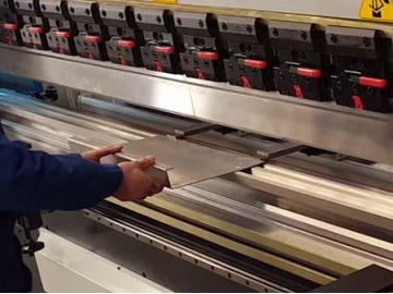 CNC Hydraulic Press Brake