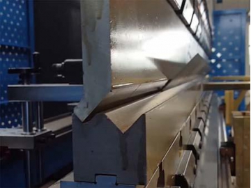 Hydraulic Press Brake