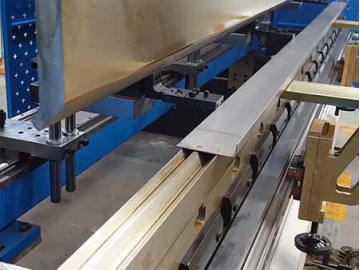 Hydraulic Press Brake