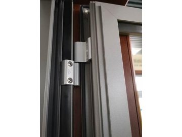 ES40 Casement Window