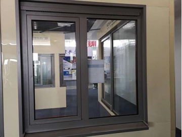 ES61 Casement Window with Trickle Vents