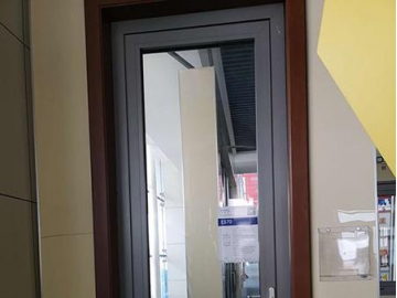 ES70 Heavy Duty Aluminum Swing Door