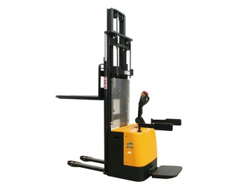 QDA Electric Pallet Stacker