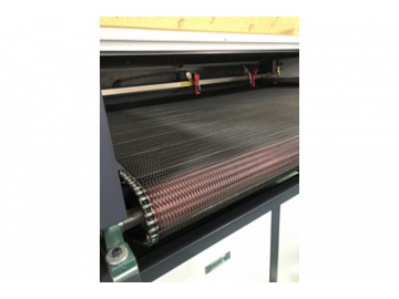 Auto Feeding CO2 Laser Cutter