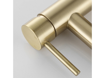 Single handle brushed gold basin faucet  SW-BFS010(1)