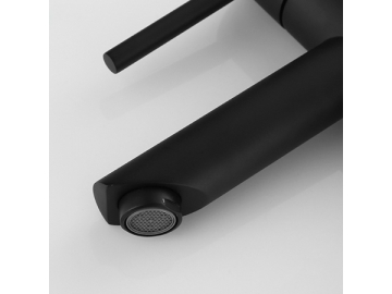 Single handle matte black basin faucet  SW-BFS013(1)