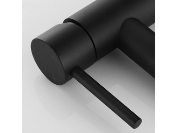 Single handle matte black basin faucet  SW-BFS013(1)