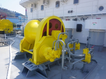 Hydraulic Towing Winch