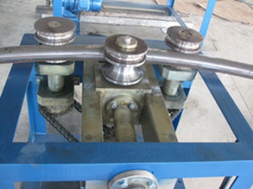Pipe Bender Machine