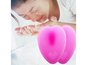 Facial Cleansing Brush