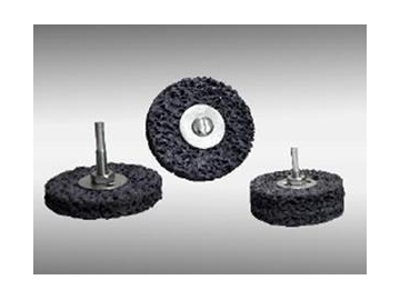 Shaft Mounted Cleaning & Strip-it Discs