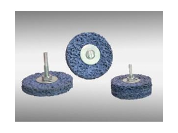 Shaft Mounted Cleaning & Strip-it Discs