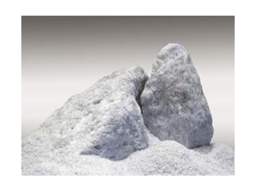 Sub-White Refractory Fused Alumina