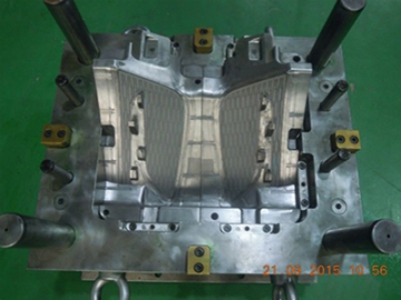 Injection Mold for Fog Lamp Cover