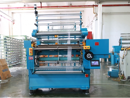 COG 960/B3 Crochet Machine