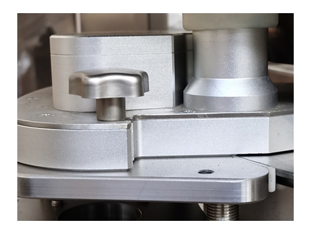 Tablet Press Machine, ZP252