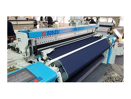 YC920 Air jet loom