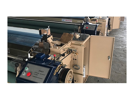 JW408 Water jet loom